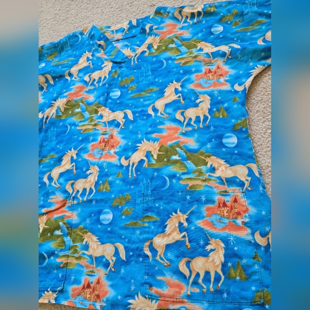🌈Magical Unicorn Nurse Scrub Top – Size Medium